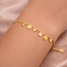 Pulseira Dourada Coração e Smile Fina em Aço Inoxidável Romanely