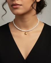 Colar de Pérolas com Pingente Estrela Dourada em Aço Inoxidável Romanely