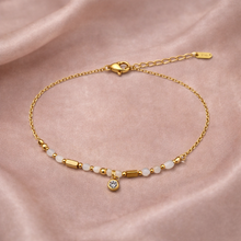 Pulseira Dourada Delicada Branca com Zircónia em Aço Inoxidável Romanely