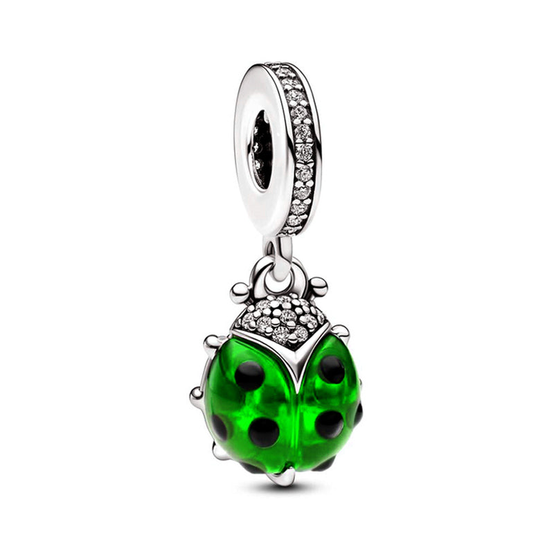 Pingente Encanto Joaninha Verde com Zircónias S925