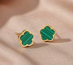 Pendientes Mariposa en Acero Inoxidable Dorado