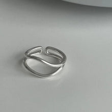 Anillo irregular de plata S925