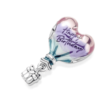 Charm Dorado Colgante Caballo de Madera con Circonitas S925