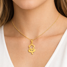 Colar Dourado com Pingente de Flor em Aço Inoxidável Romanely