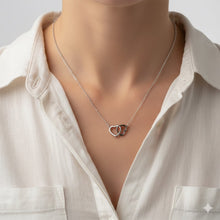 Colar Prateado Duplo Coração em Prata 925 Romanely